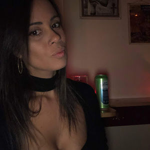 Meet your Posher, Camila